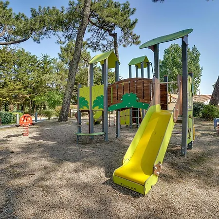 Stunning In * La Faute-sur-Mer